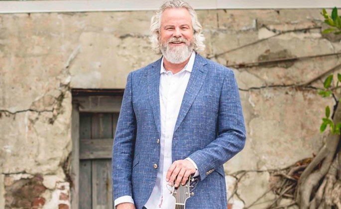 Robert Earl Keen on Montana, Music and Public Lands